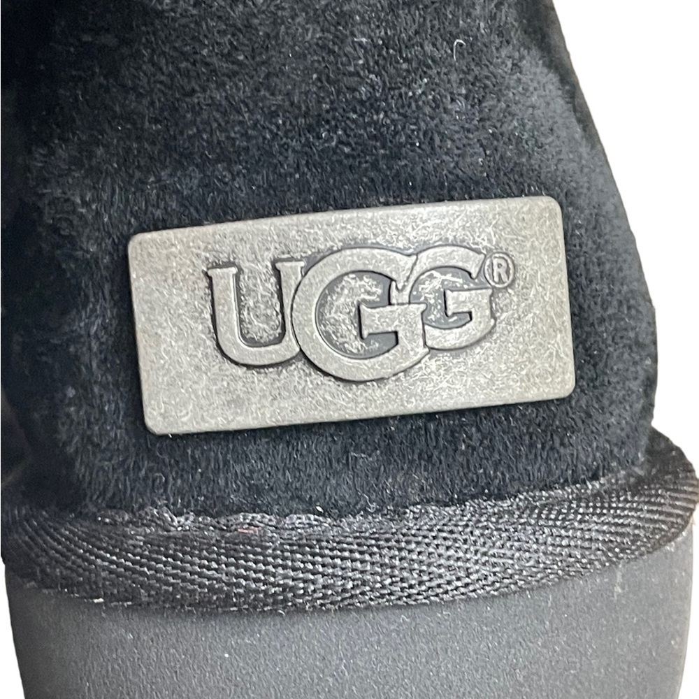 UGG Australia Celvin Black water-resistant
Suede Shearling boots 1016591 size 5 - Picture 15 of 15